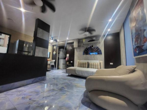 55-8 Lindo apartamento.